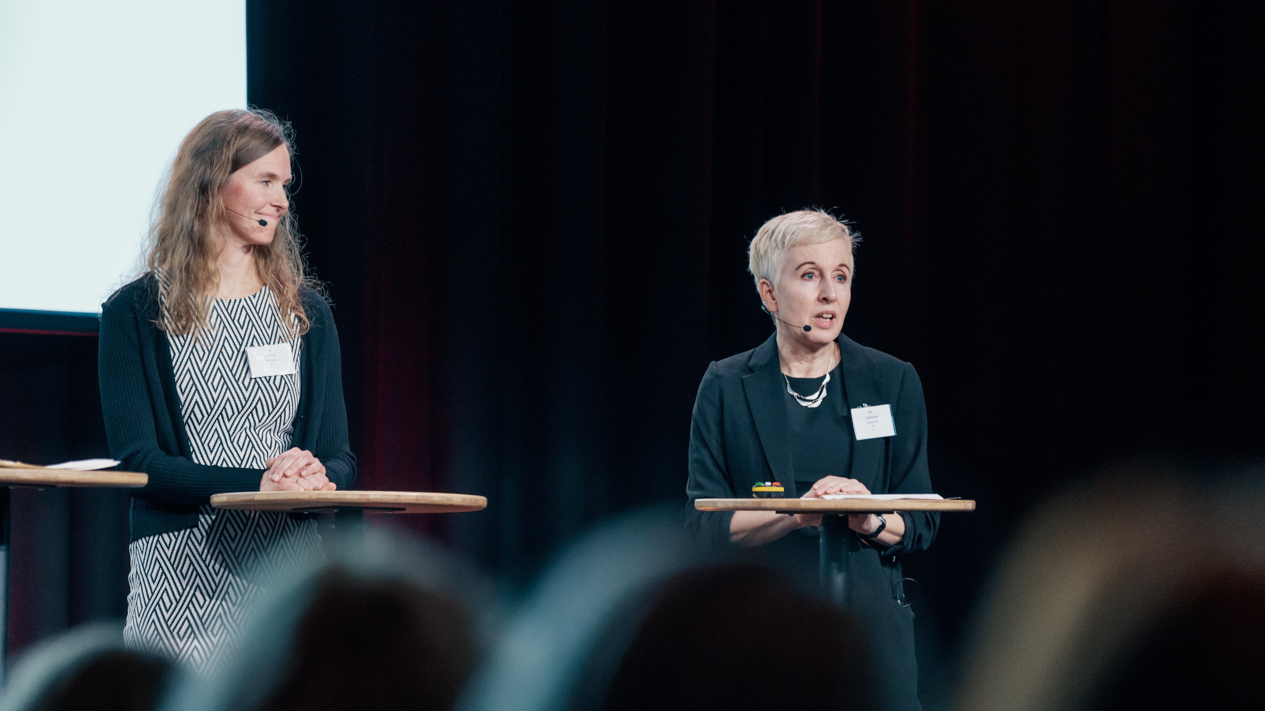 Hjemmekontorets gleder kontra presset på å svare på mail til alle døgnets timer